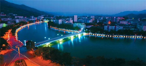 背涂胶加盟创业选择什么项目还能做